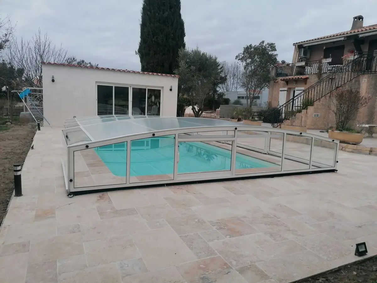 Chantier abri piscine